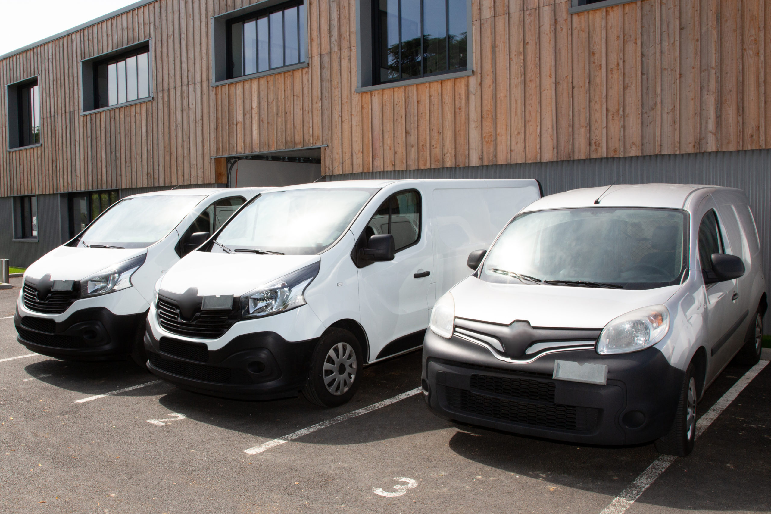 Delivery Vans | Warrington MOT and Service Centre